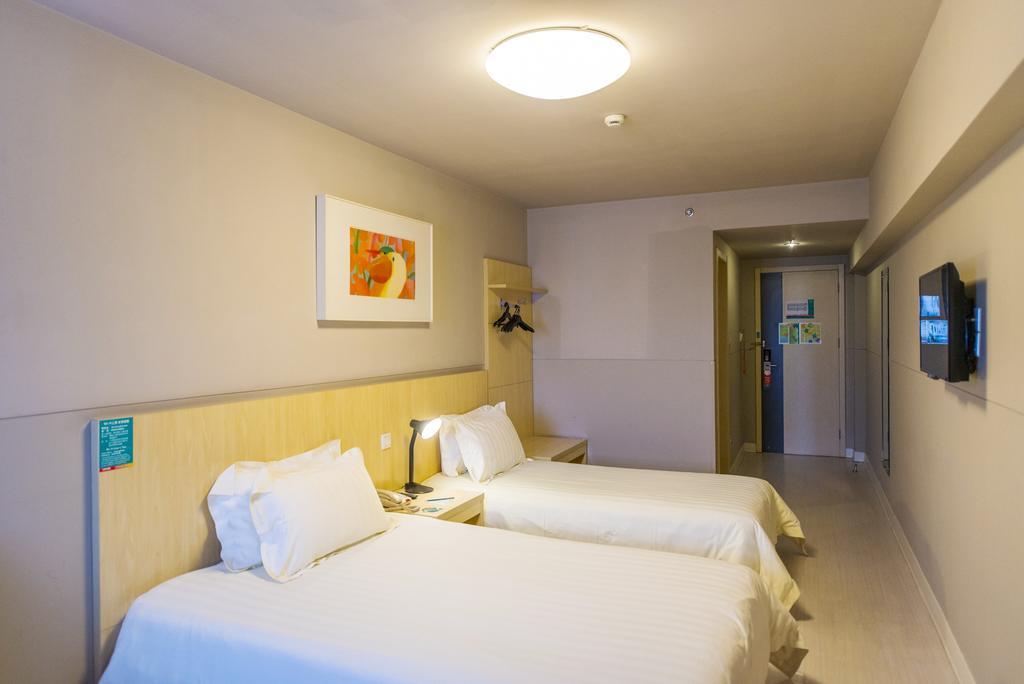 Jinjiang Inn Changsha Wuyi Square Metro Station Ifc Екстериор снимка